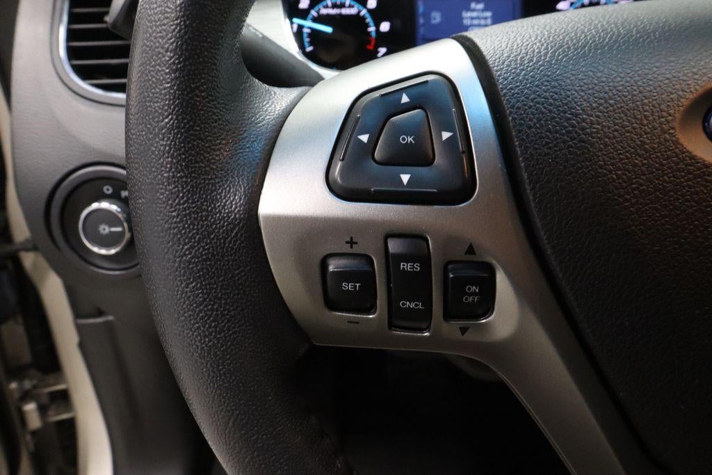 2018 Ford Taurus SEL