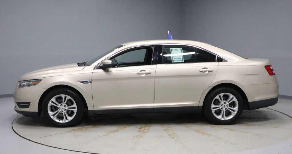 2018 Ford Taurus SEL