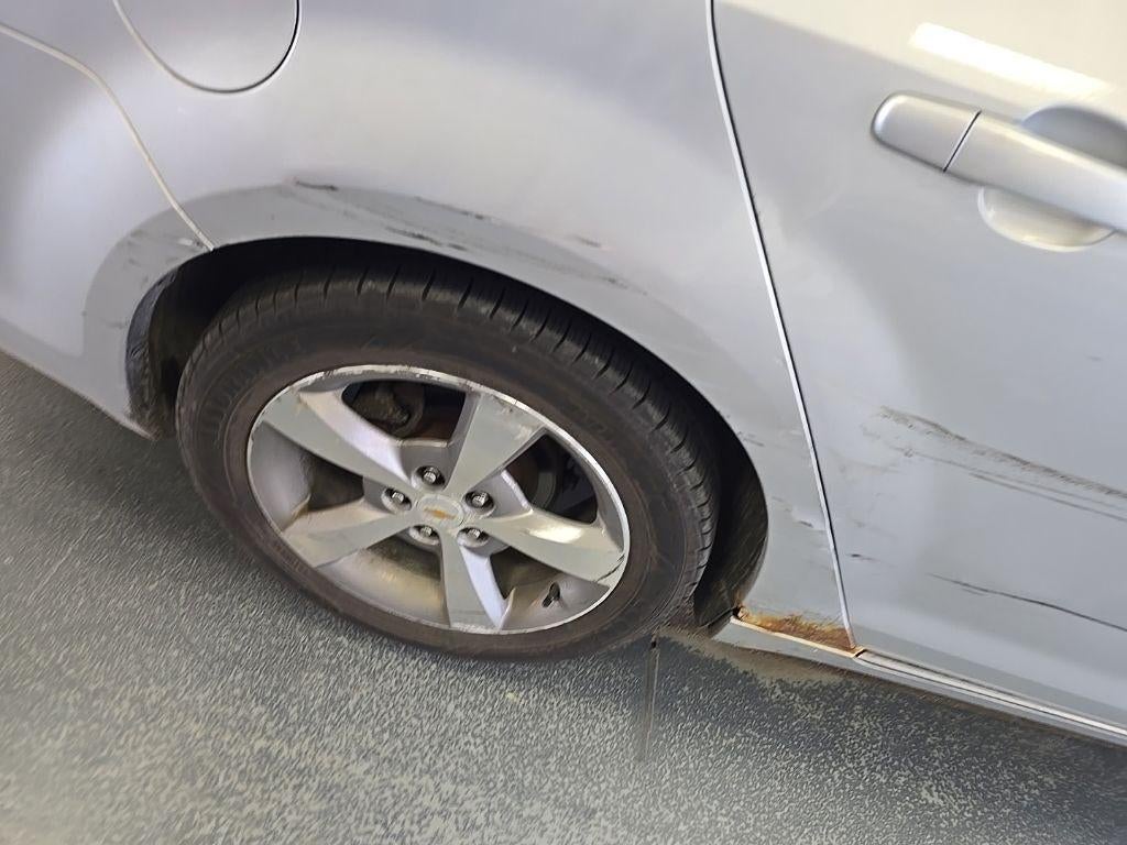 2011 Chevrolet Malibu LT w/1LT