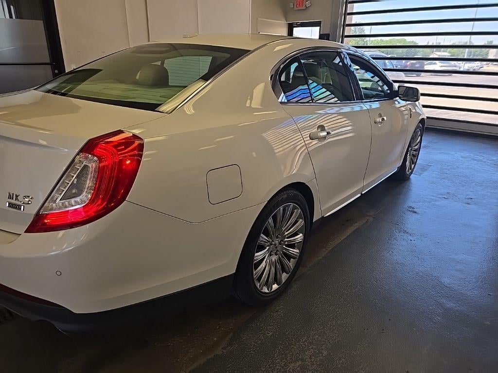 2014 Lincoln MKS Base