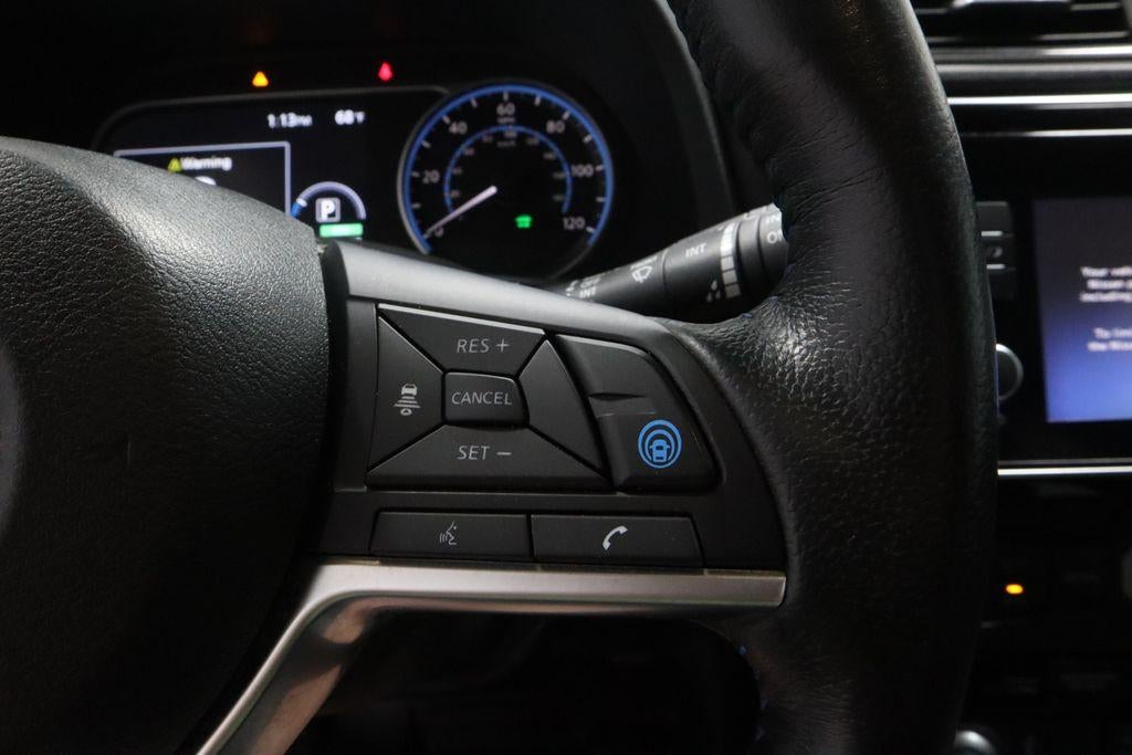 2018 Nissan LEAF SL