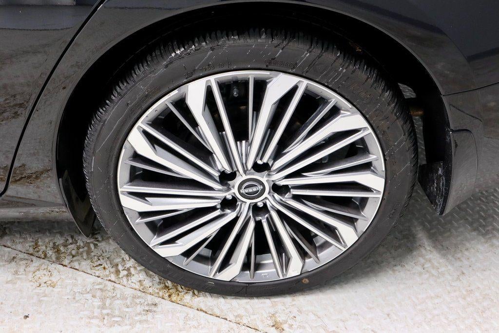 2025 Nissan Altima SL