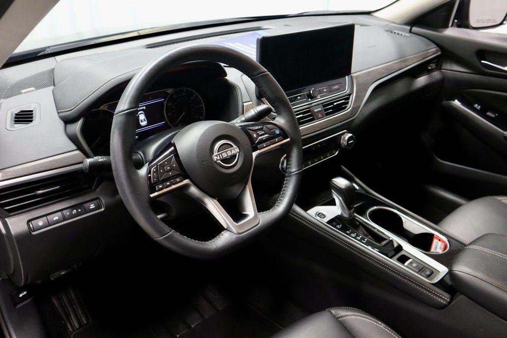 2025 Nissan Altima SL