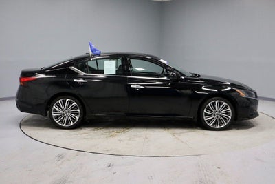 2025 Nissan Altima SL