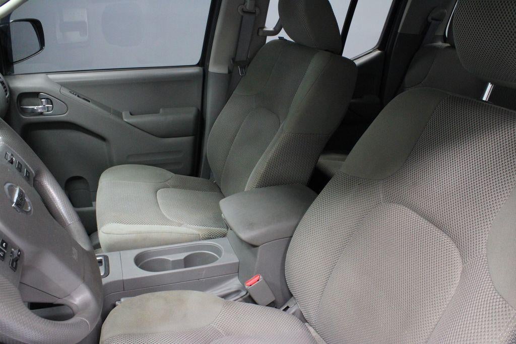 2015 Nissan Frontier SV