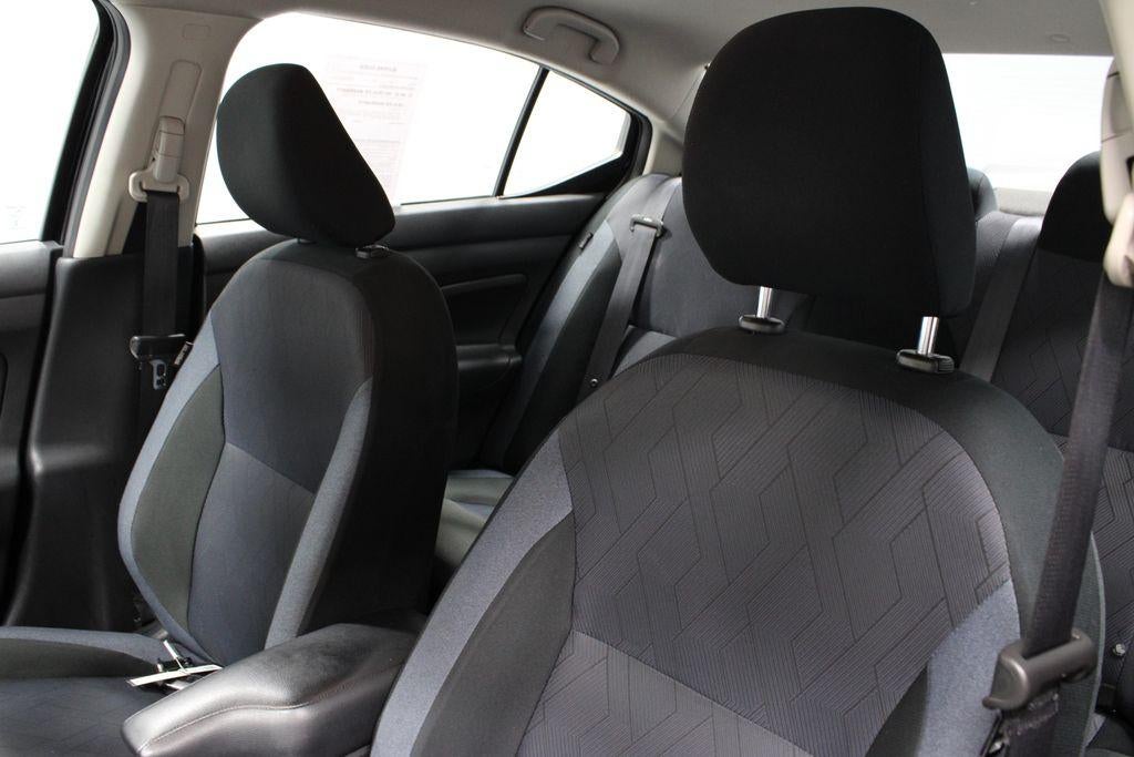 2024 Nissan Versa SV