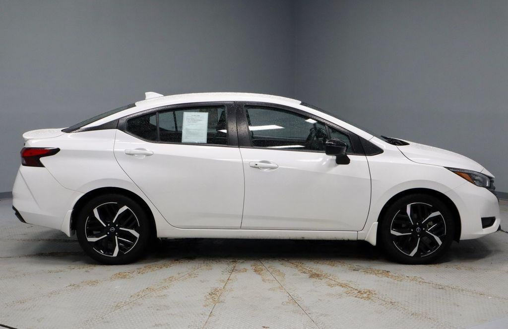 2024 Nissan Versa SR