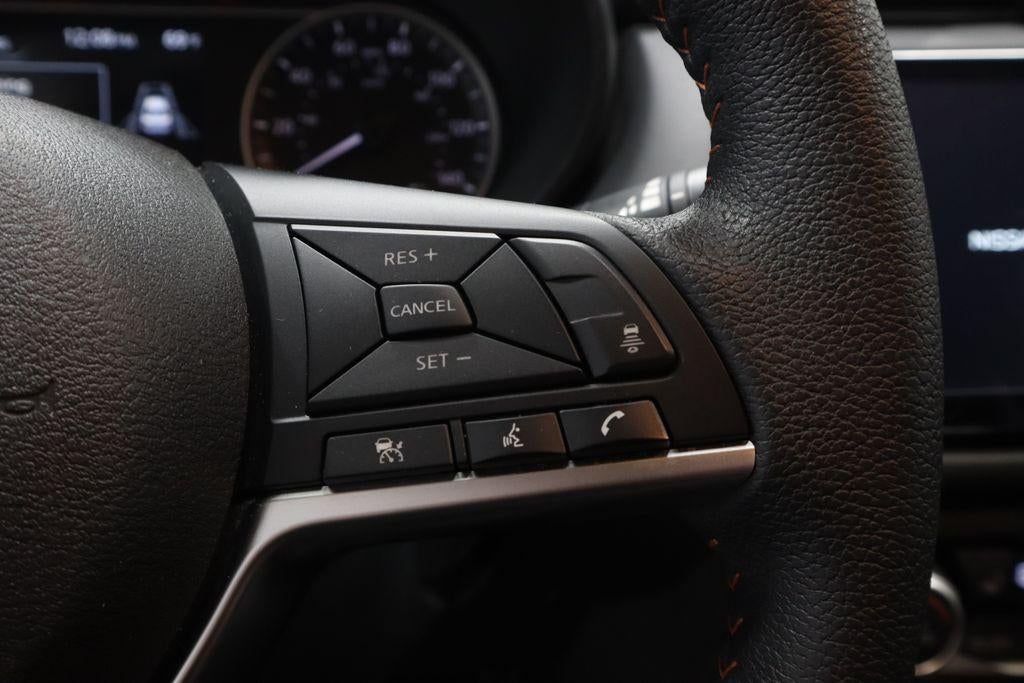2024 Nissan Versa SR