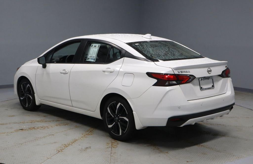 2024 Nissan Versa SR
