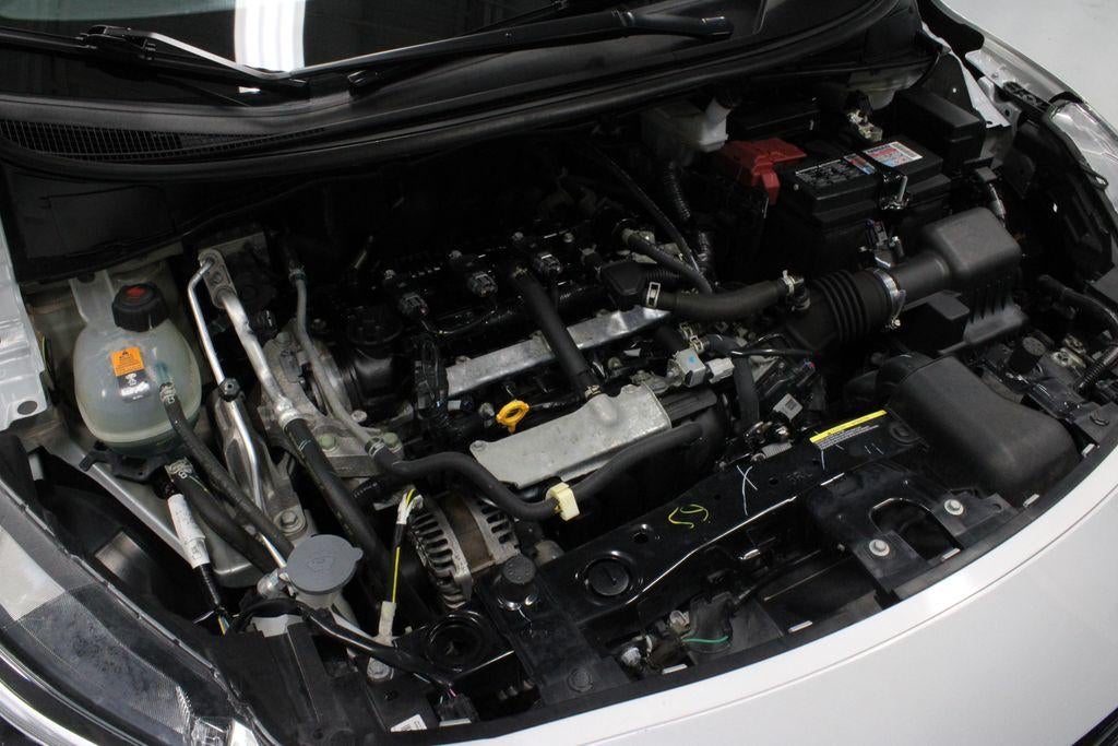 2024 Nissan Versa SR