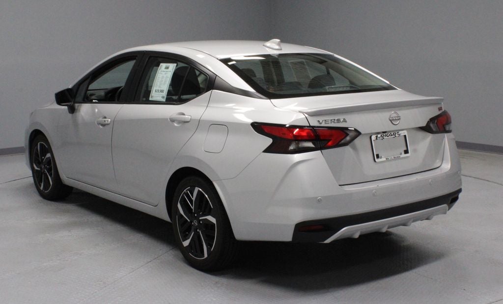 2024 Nissan Versa SR