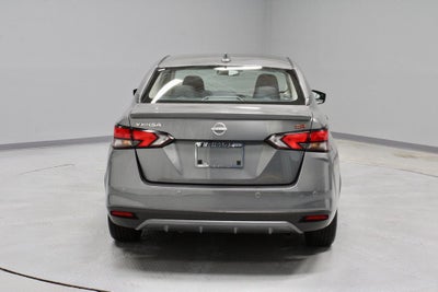 2024 Nissan Versa SR