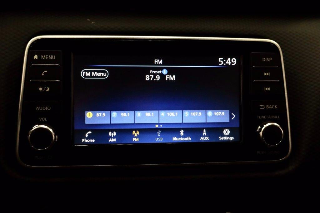 2024 Nissan Kicks S