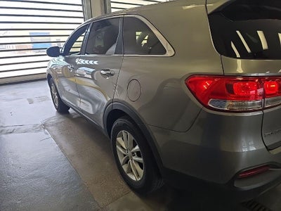 2017 Kia Sorento L