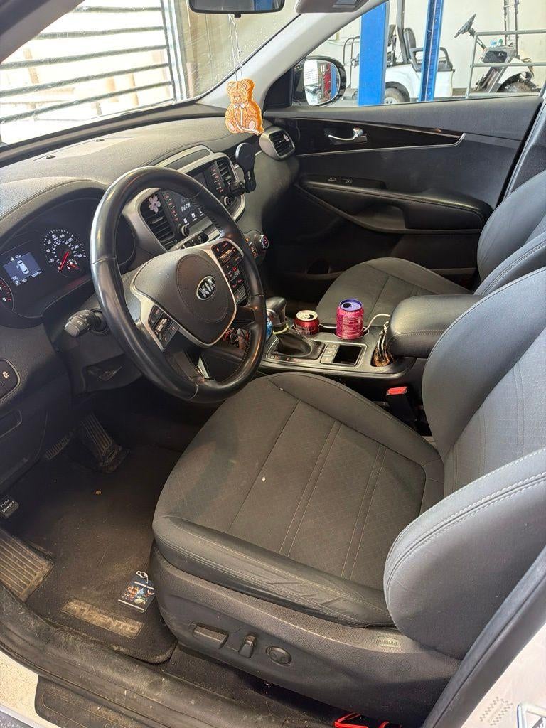 2020 Kia Sorento S V6