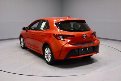 2025 Toyota Corolla Hatchback SE