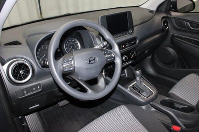 2022 Hyundai KONA SE