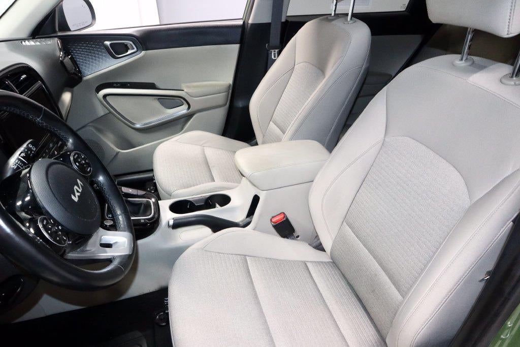 2022 Kia Soul EX