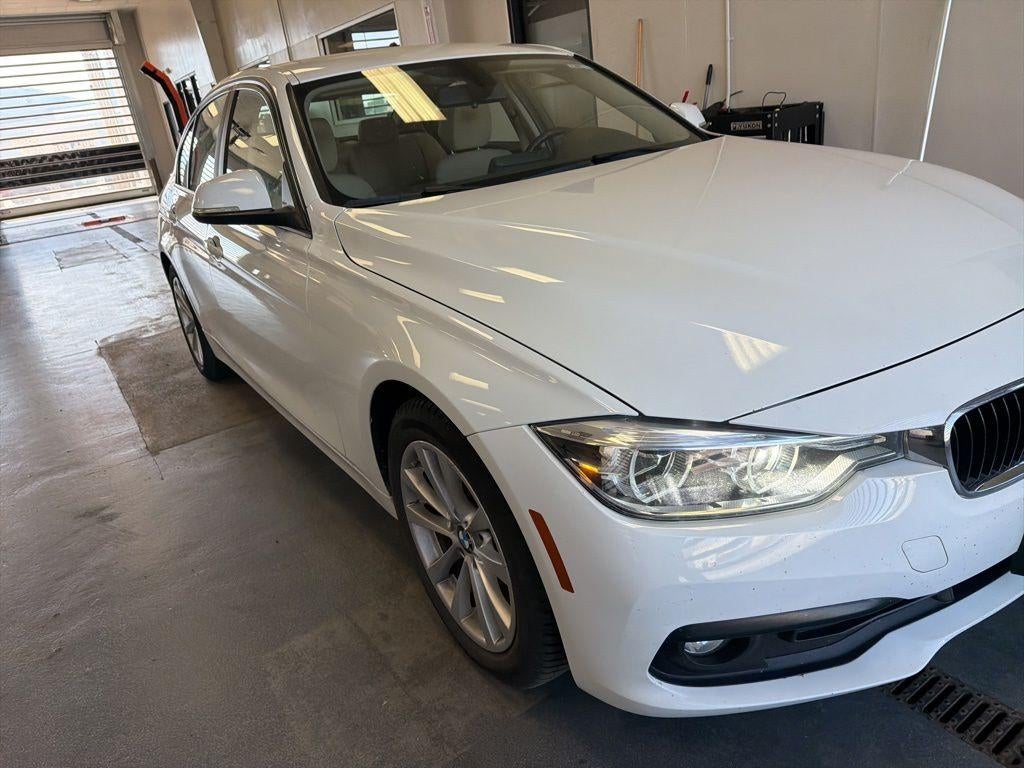 2018 BMW 320i xDrive Sedan