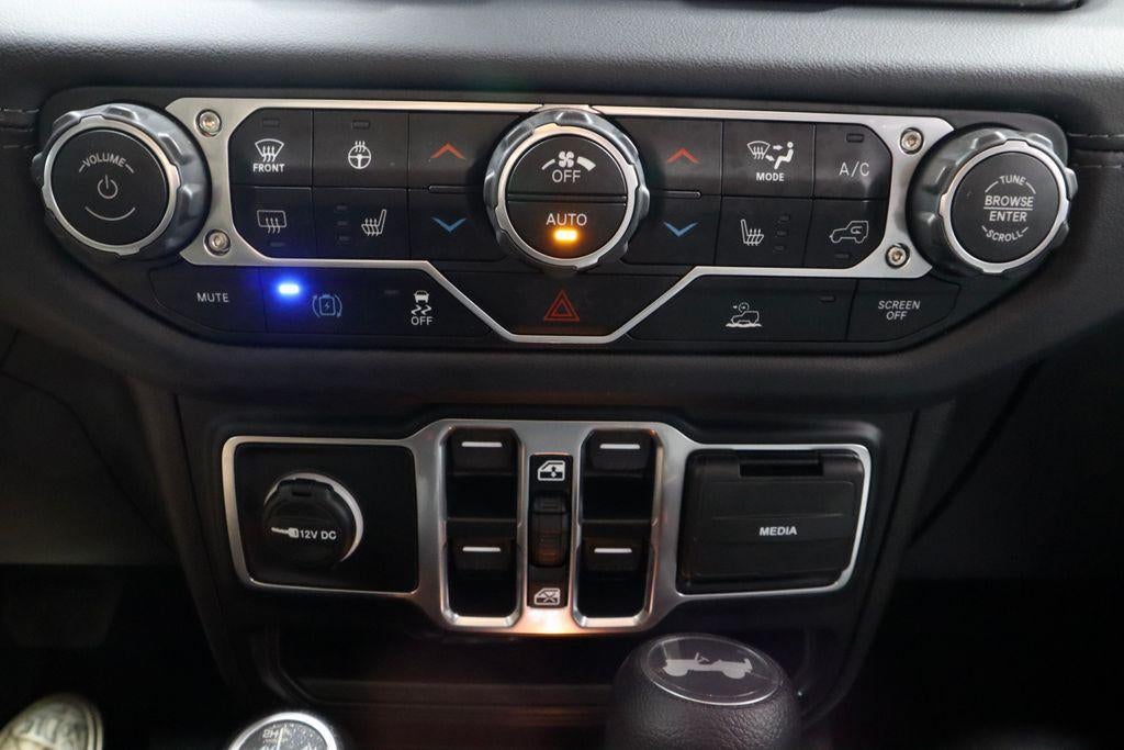 2025 Jeep Wrangler 4xe Sahara 4x4