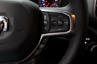 2025 RAM 1500 Big Horn 4x4 Crew Cab 5'7" Box