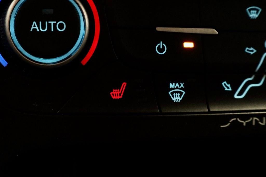 2018 Ford Focus SE Sedan