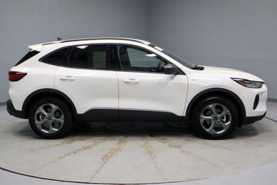 2025 Ford Escape ST-Line AWD