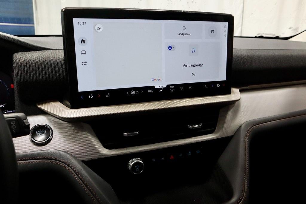 2025 Ford Explorer Active 4WD