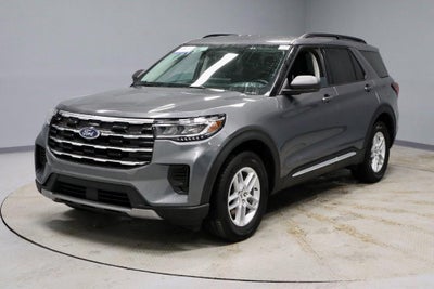 2025 Ford Explorer Active 4WD