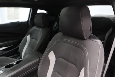 2018 Chevrolet Camaro 2dr Coupe 1LT