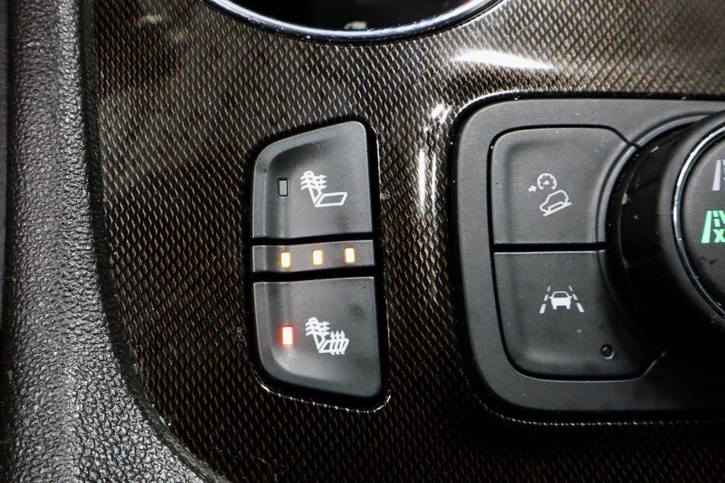 2023 GMC Acadia AWD AT4