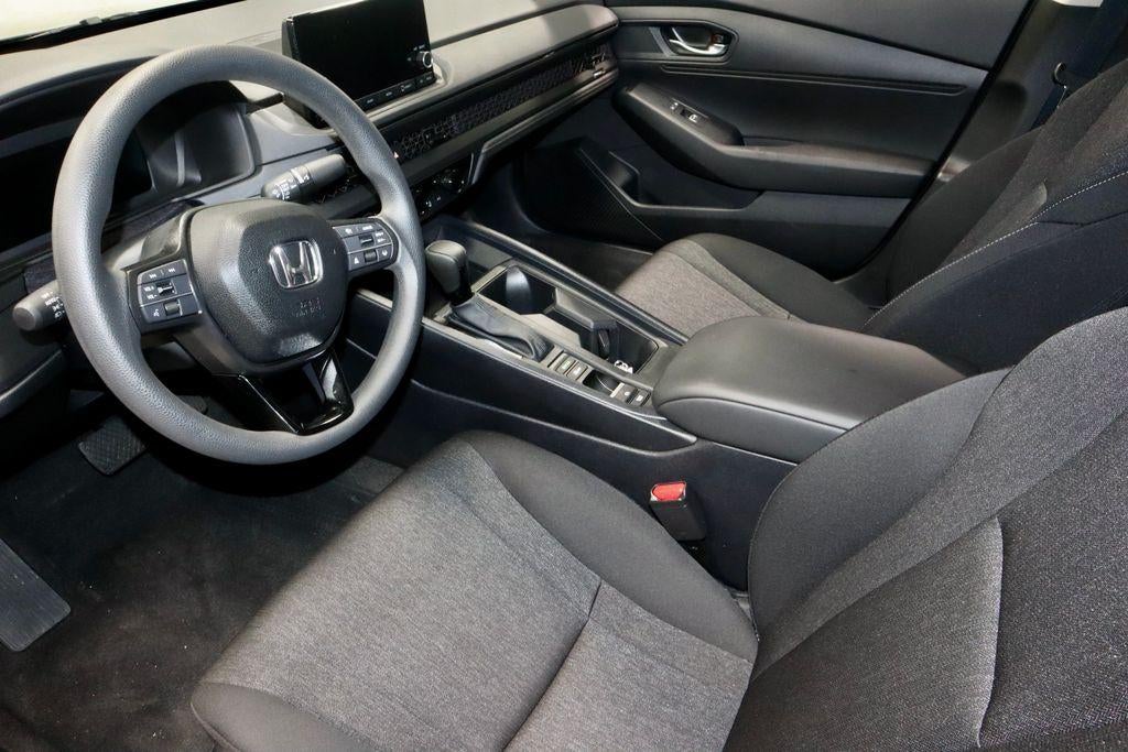 2025 Honda Accord Sedan LX CVT