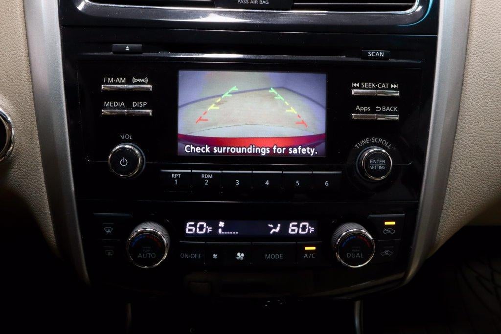 2015 Nissan Altima 4dr Sdn I4 2.5 SV