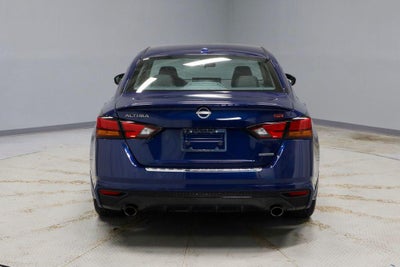 2023 Nissan Altima 2.0 SR Sedan