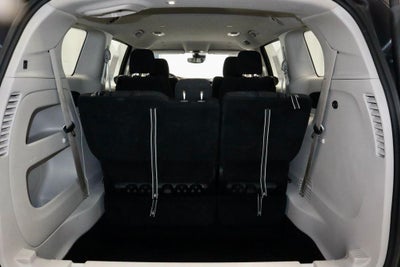 2023 Chrysler Voyager LX FWD
