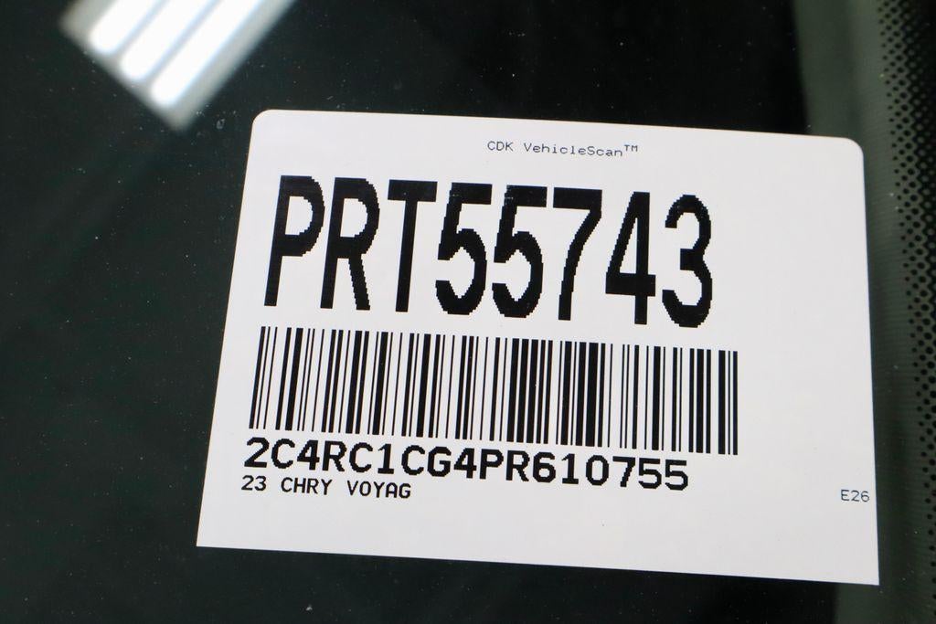 2023 Chrysler Voyager LX FWD