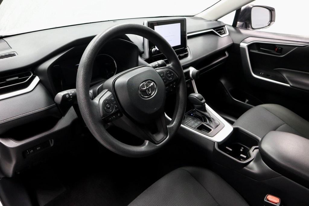 2025 Toyota RAV4 LE AWD (Natl)