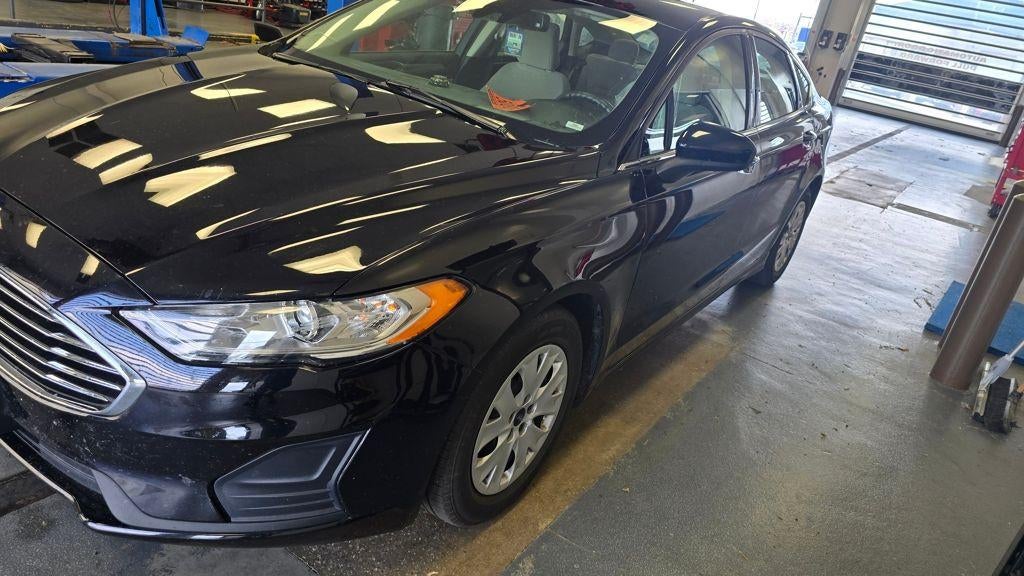 2019 Ford Fusion S FWD
