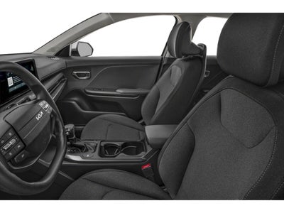 2025 Kia K4 LXS FWD