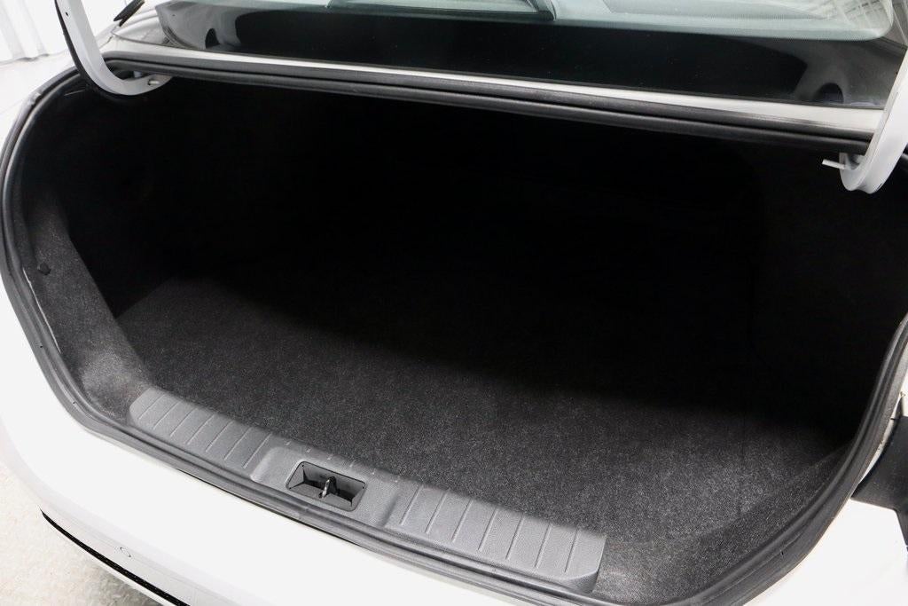 2023 Nissan Sentra SV CVT