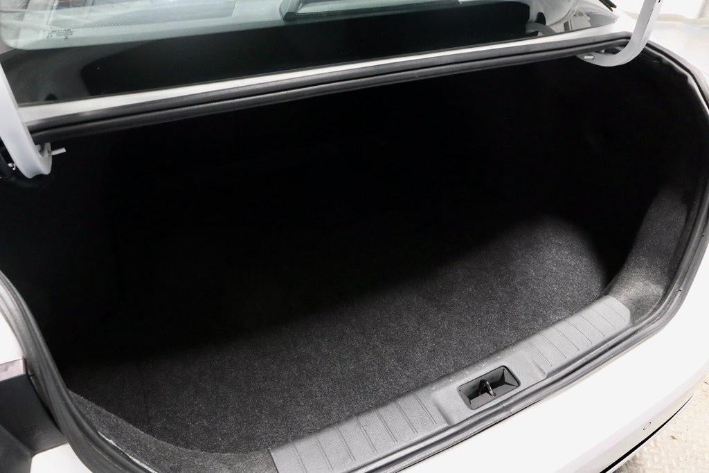 2023 Nissan Sentra SV CVT