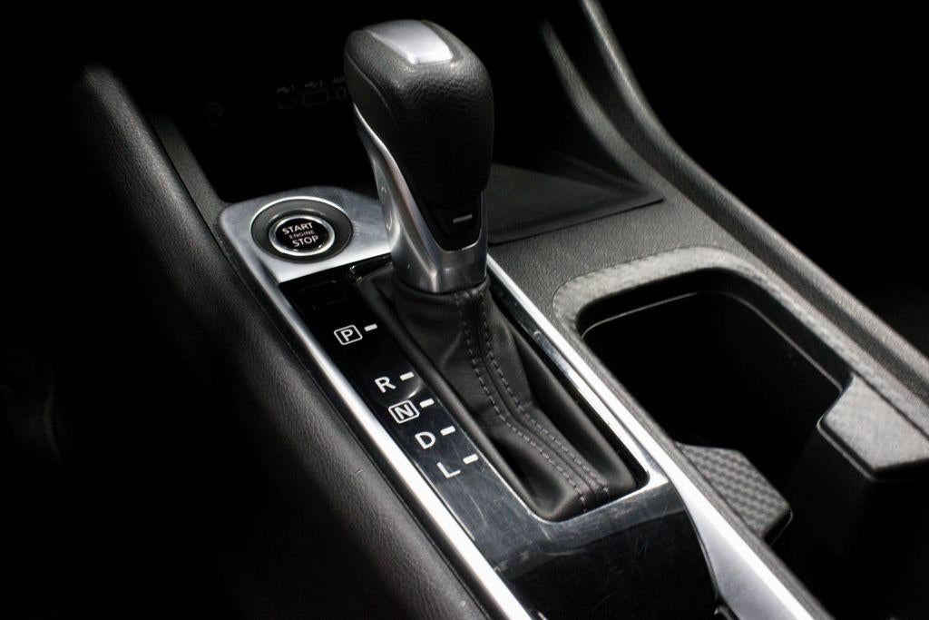 2024 Nissan Sentra SV CVT