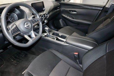 2025 Nissan Sentra SV CVT