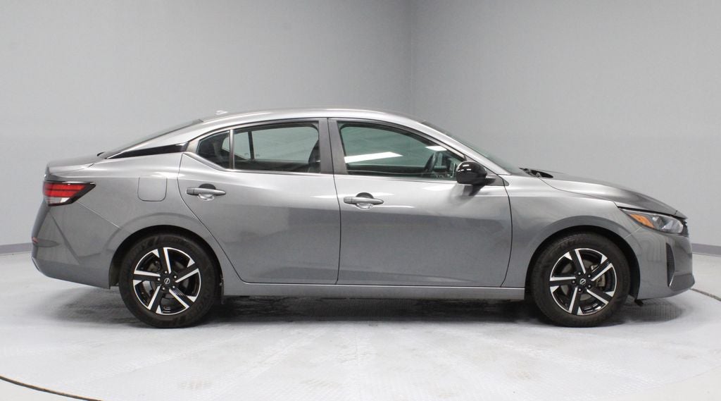 2024 Nissan Sentra SV CVT