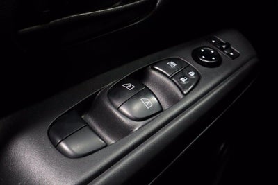 2024 Nissan Kicks S FWD