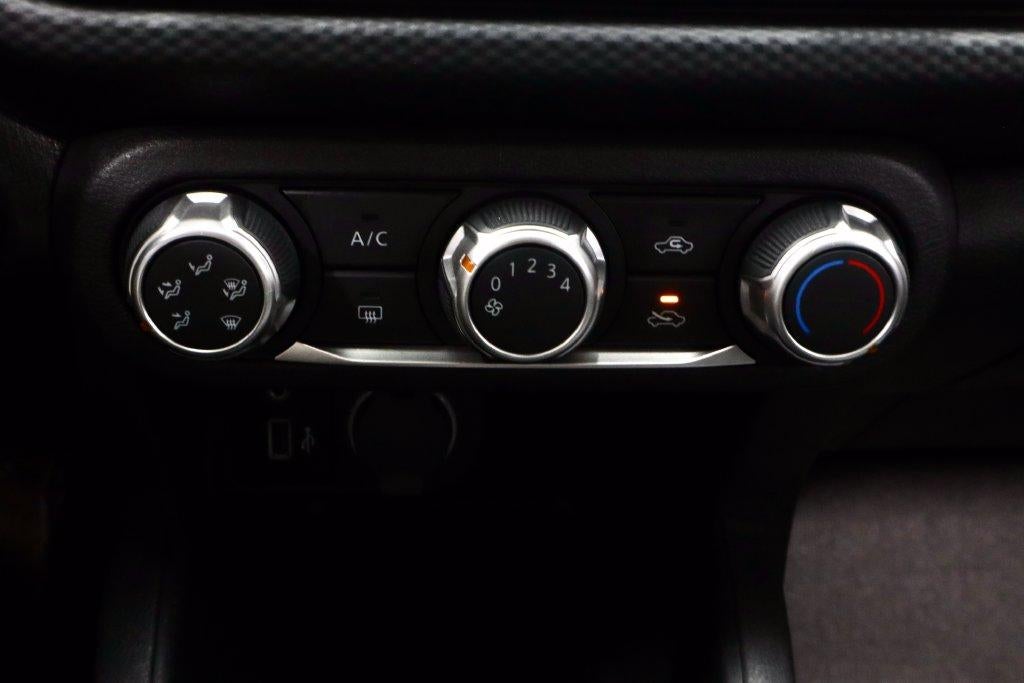 2024 Nissan Kicks S FWD