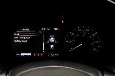 2024 Nissan Kicks SR FWD