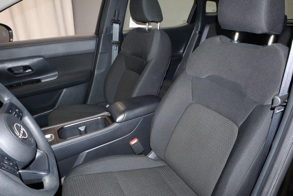 2025 Nissan Kicks S AWD