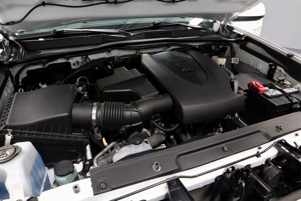 2023 Toyota Tacoma 4WD 4WD SR Double Cab 5' Bed V6 AT (GS)