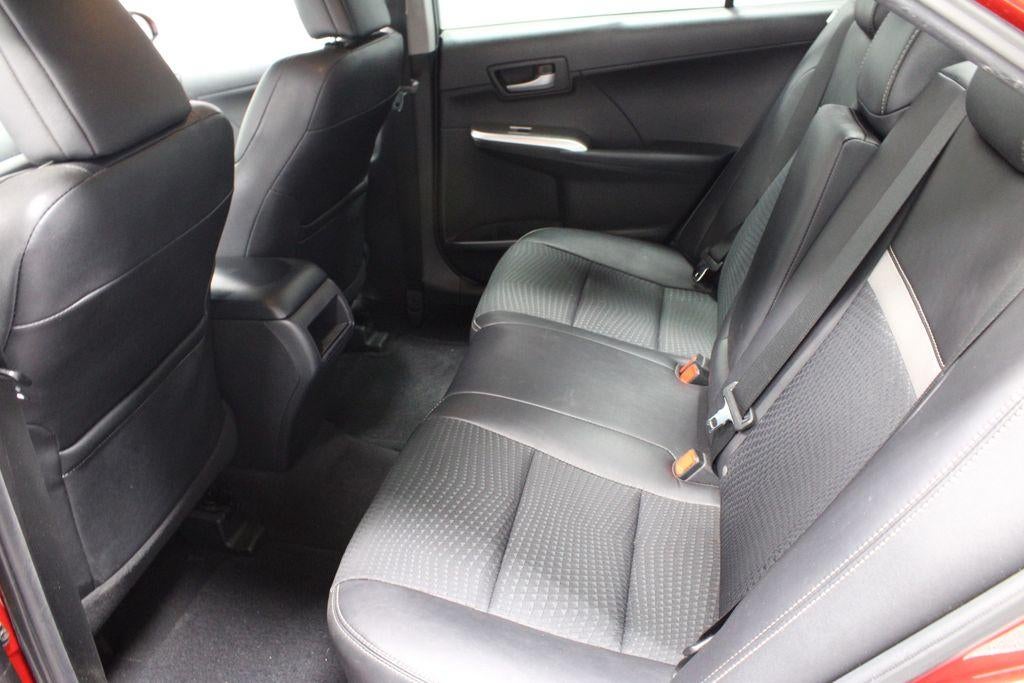 2012 Toyota Camry 4dr Sdn I4 Auto SE (Natl)